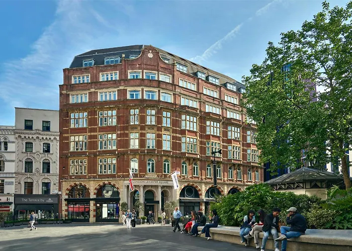 Radisson Blu Hotel, London Leicester Square
