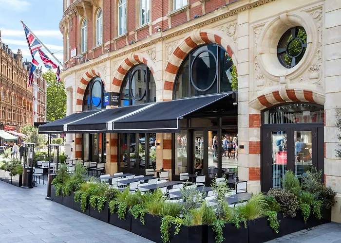 Radisson Blu Hotel, London Leicester Square